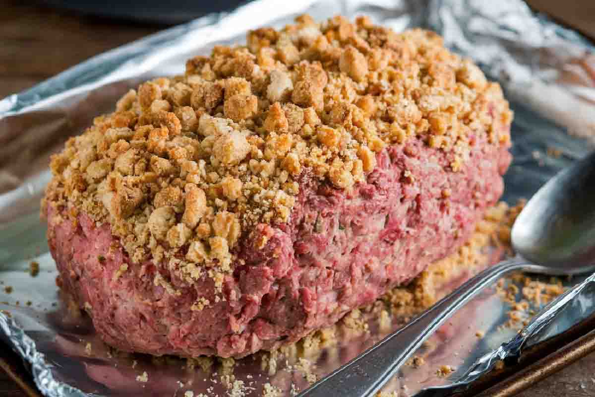 What Ingredient Keeps Meatloaf from Falling Apart?