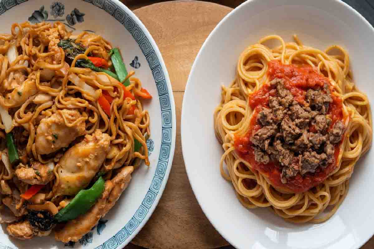 What’s the Difference Between Chicken Chow Mein and Spaghetti?