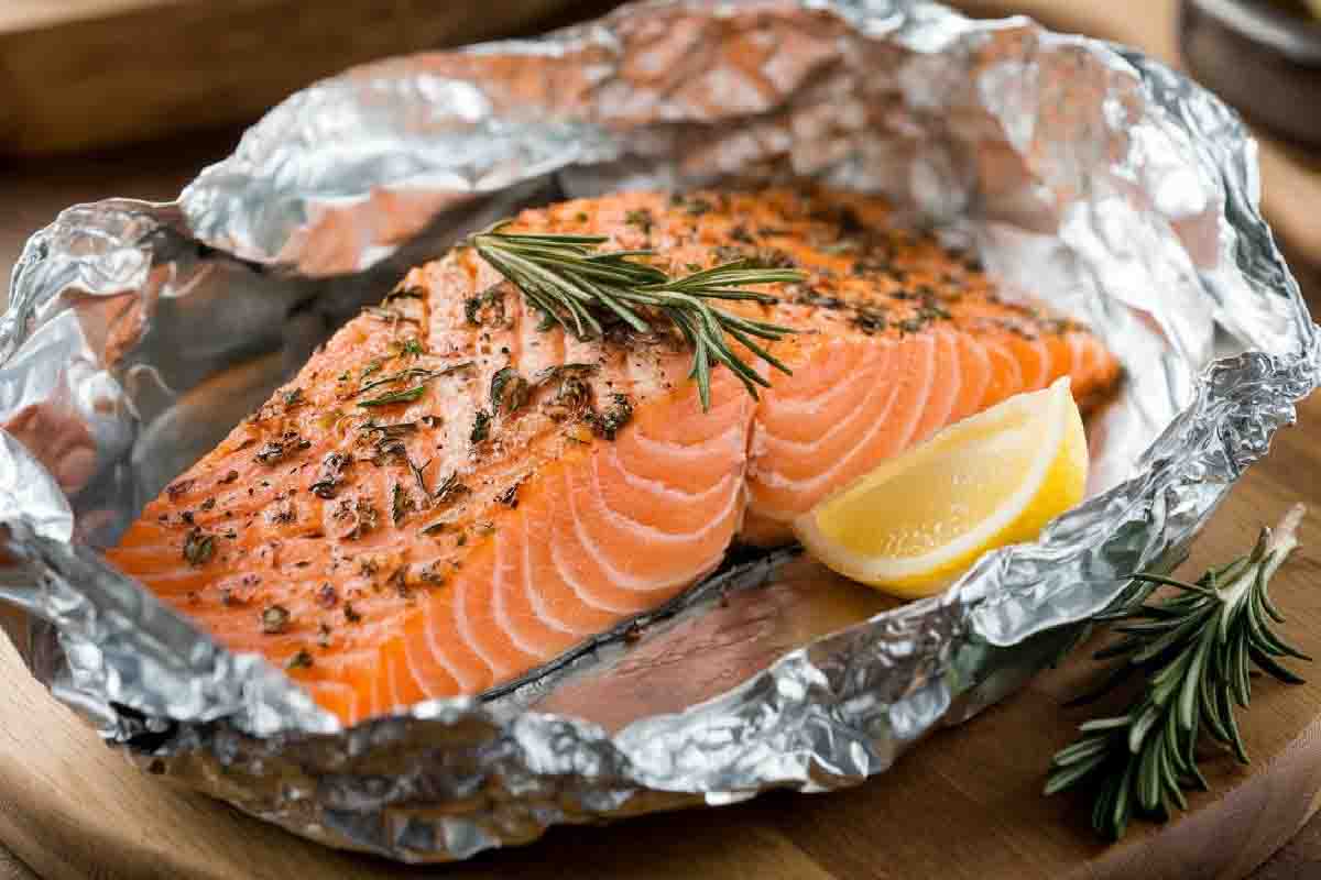 Why Do You Wrap Salmon in Foil When Baking?